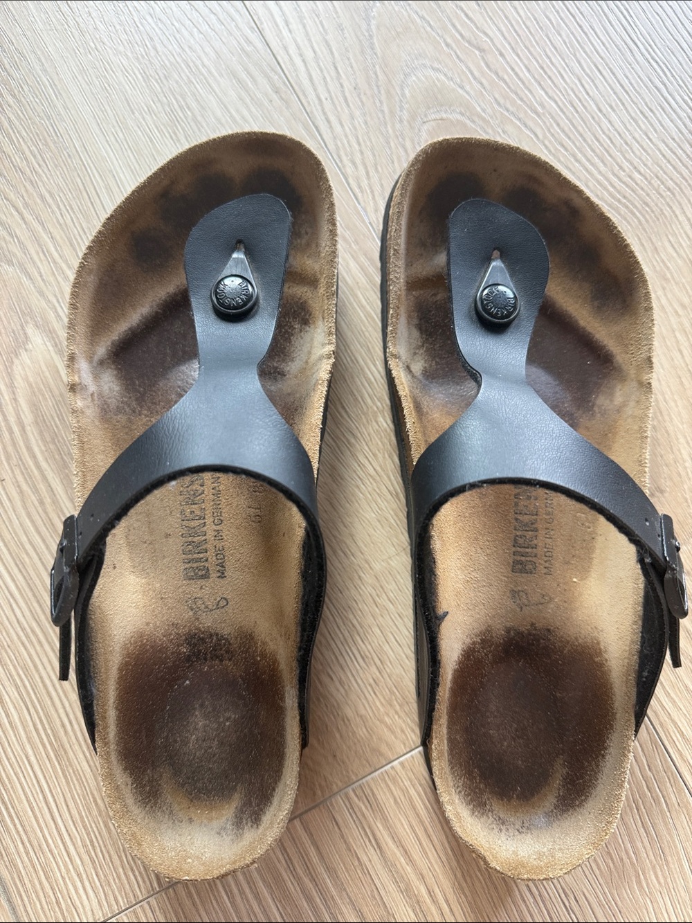 Birkenstock Gizeh Sandals - women’s 39